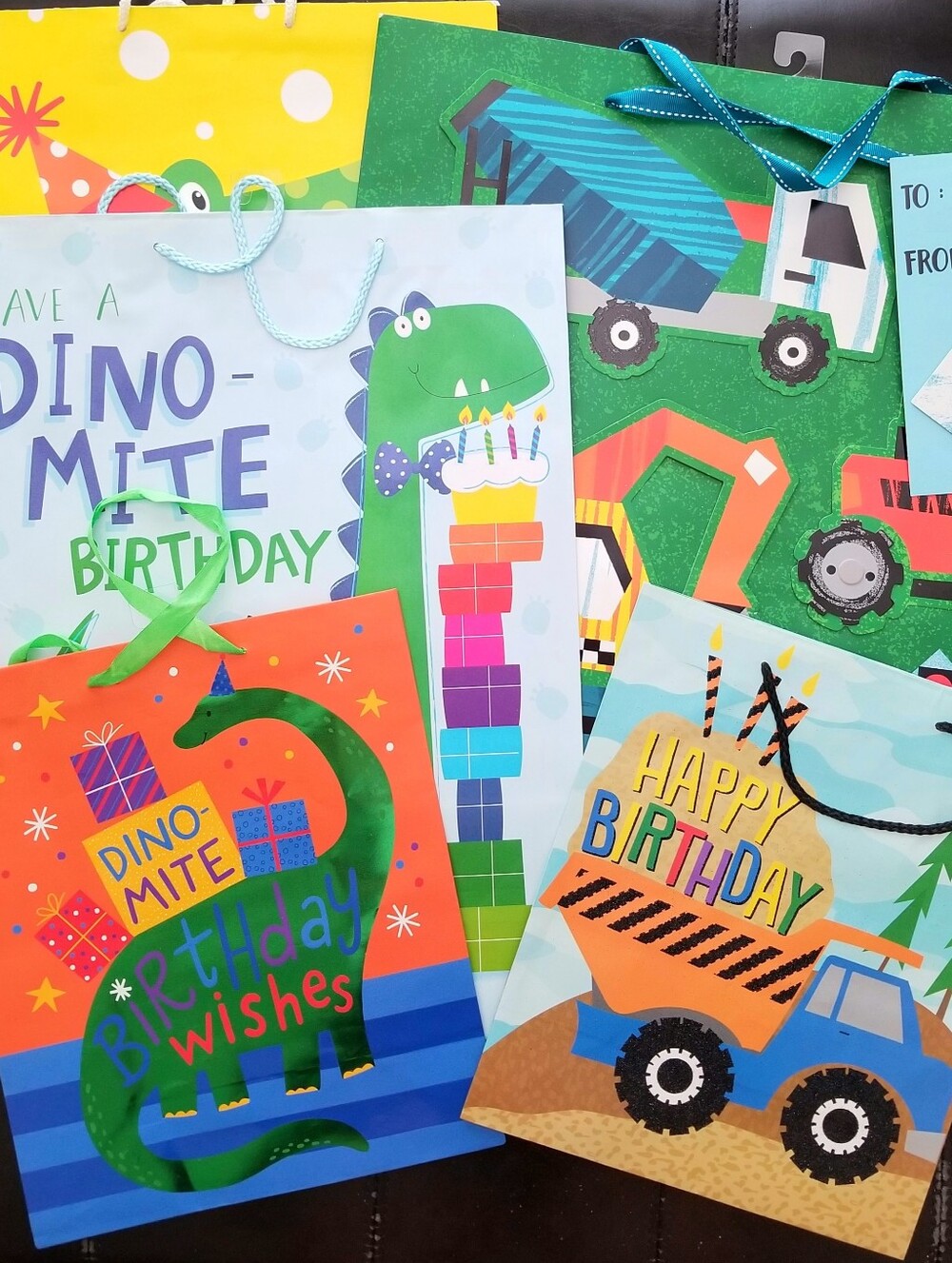 ❗Boy Happy Birthday Dinosaur Construction Vehicles Gift Bag Bundle❗